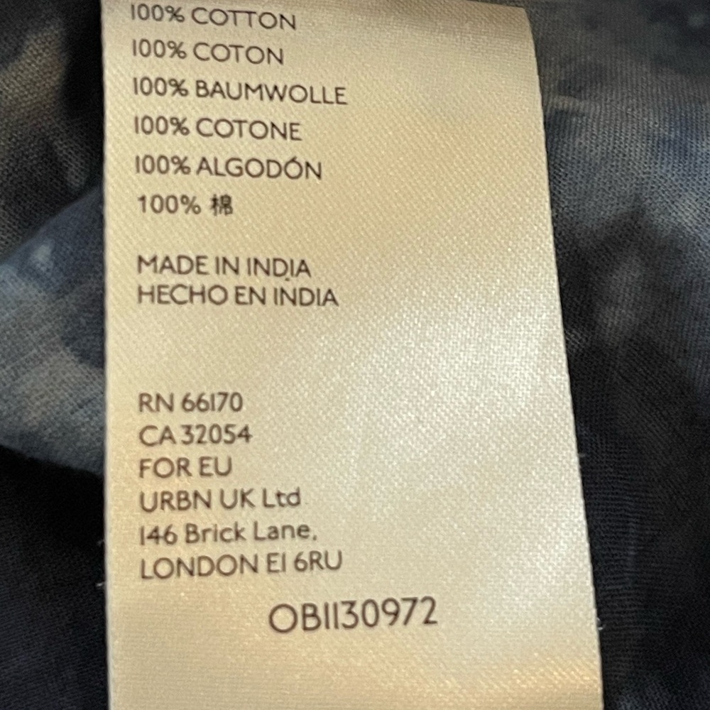Anthropologie Blue Picro Tie-Dye Navy Classic Button Down Size Small - Picture 8 of 10